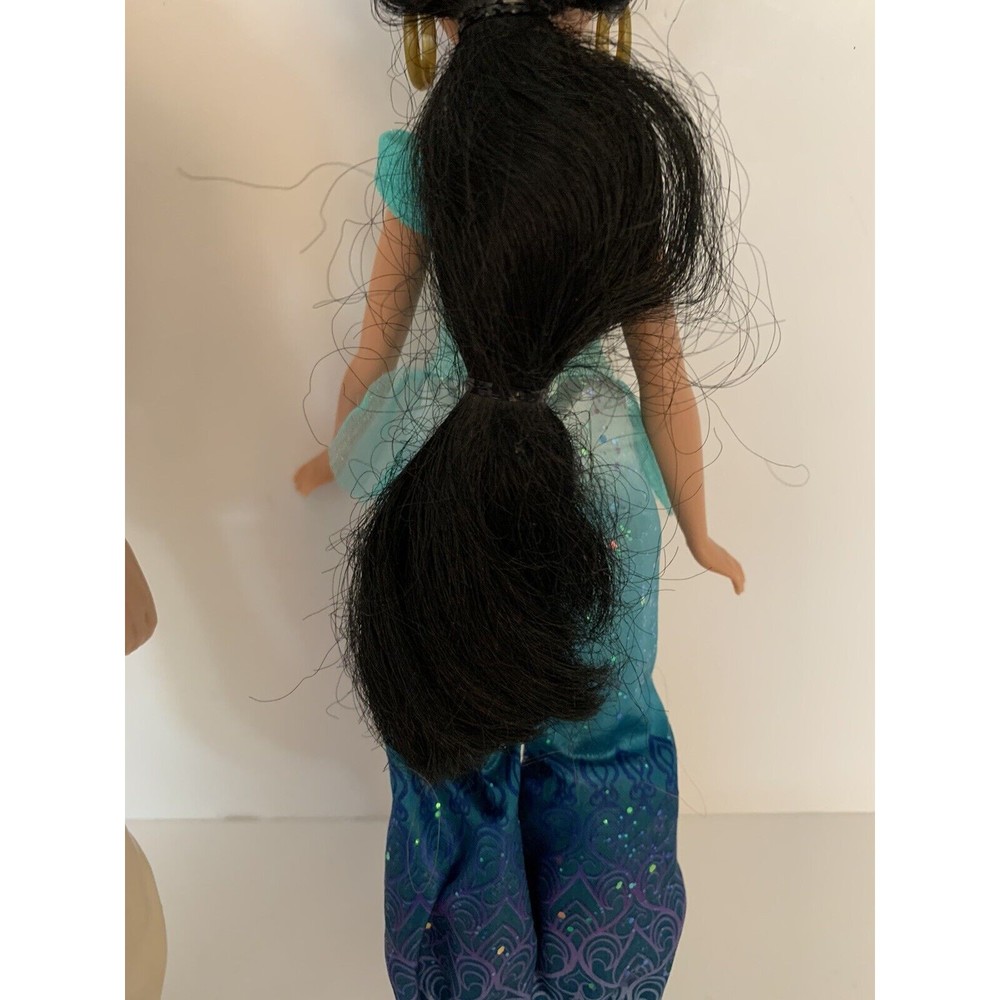 Disney Princess Shimmering Dreams Jasmine and Hasbro Aladdin Dolls - Picture 12 of 12